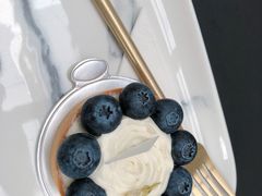 -UNI UNI(环亚凯瑟琳店)