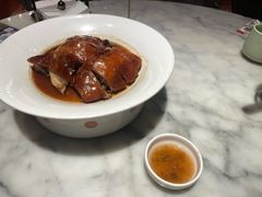 -蝴蝶里·粤菜·点心(滨江龙湖店)