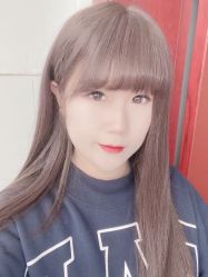 -时尚殿堂明星门店