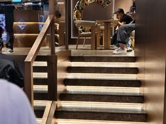 -霸王茶姬(上海恒基名人店)