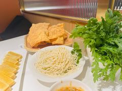 -犇鼎牛潮汕牛肉火锅(新辰里学清路店)