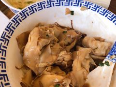 -笑来喜馄饨小笼工坊店(湖滨街店)