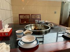 -老来福·非遗酸汤兔(凯旋路店)