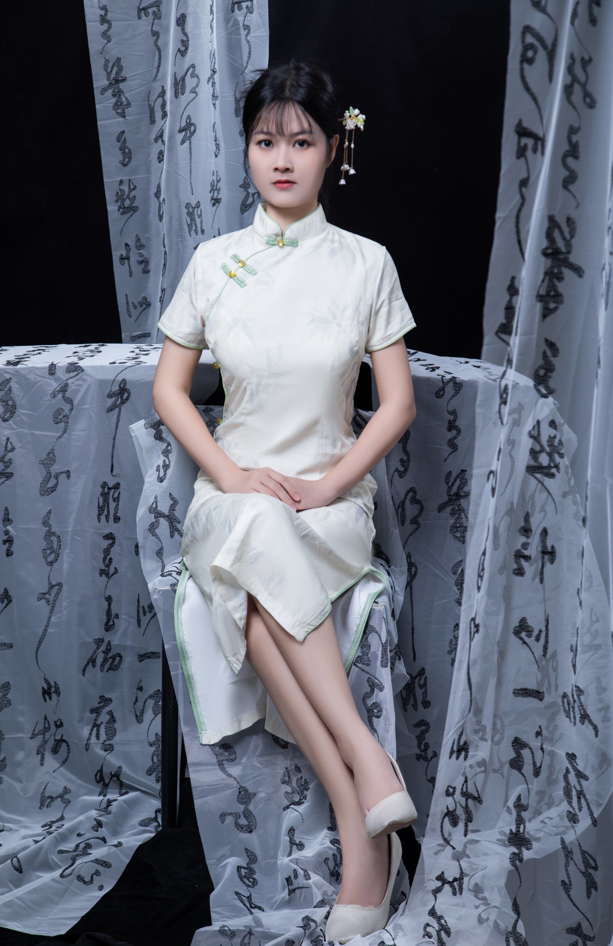 旗袍新中式没有人来尝试一下吗?