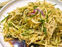 -老码头黑皮肘子锅包肉(文政街店)