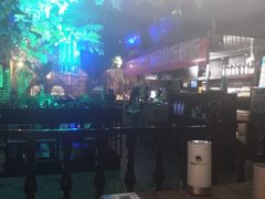 -网红丛林音乐烤吧