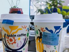 -瑞幸咖啡(大都会东方广场店)