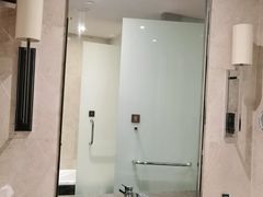 -扬州绿地铂骊酒店