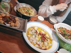 -湖兰金牌小炒肉(椒江万达店)