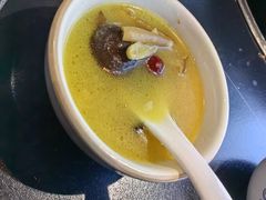 -野菌皇海景野生菌火锅(滨海大道店)