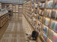 -新华书店(新街口旗舰店)