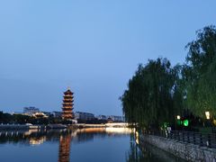 -凤城河风景区