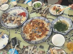 -壹阁胡羊焖饼(特色小吃街店)