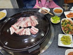 -海花锅盖烧烤店(怡馨家园店)