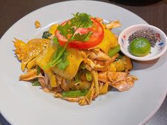 越式麻油捞鸡-大头虾越式风味餐厅(光明广场店)