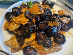 -梅飞酒家(名辉豪庭店)