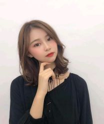 -AYO SALON