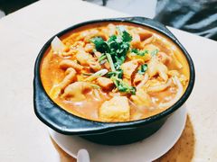 肥肠砂锅-砂锅店