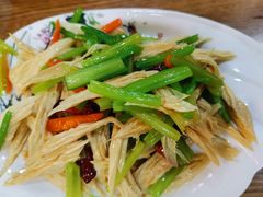 -西北朗益和穆斯林餐厅