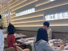 -洪氏嗨捞·广东猪肚鸡·椰子鸡火锅(西咸万象城店)