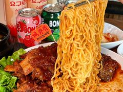-喇喇排骨火锅·传统韩式脊骨汤(望京西园总店)
