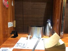 -独食火锅·半米屋台(直营总店)