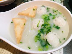 鱼蛋片头河-翠华餐厅(德辅道中店)