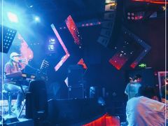 -MOSSO德国餐厅·音乐酒吧(环宇荟店)