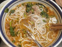 -云阿蛮云南生烫牛肉米线(奉贤路店)