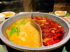 鸳鸯锅-老灶堂文创火锅(文艺路店)