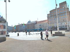 -耶拉契奇总督广场