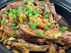 特色鸭掌煲-山水之味·大鱼头·农家菜(张公洞店)