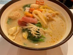 -张亮麻辣烫(政民路店)