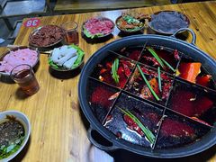 -正南齊北重庆老火锅(光华村直营店)