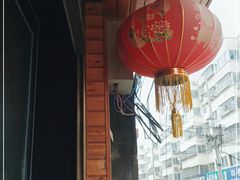 -冯记白土岗辣子鸡