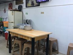 大堂-没牙伯花生汤店(老药洲店)