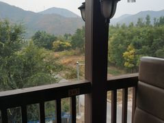 -乌托邦轰趴日租聚会别墅(先生的院子店)