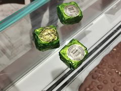 -VENCHI 闻绮(北京国贸商城店)