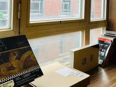 -钟书阁(松江泰晤士小镇店)