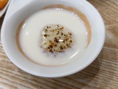 -叁煨蹄花·下饭盐帮菜(人民广场店)