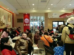 等位区-老通城豆皮大王(吉庆街店)