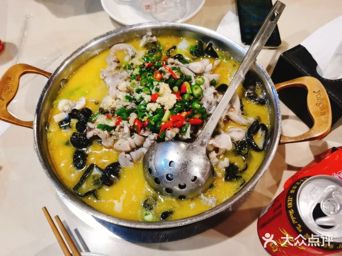 咏蛙田鸡(sm城市广场店)美味泡椒牛蛙图片