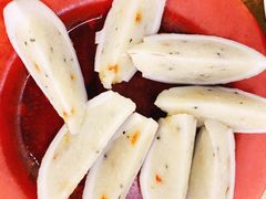 -小辣妹川味海鲜加工店(第一市场椰风巷店)
