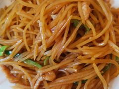 -鑫巴蜀小镇 · 水煮鱼专研店(玉桥店)