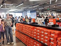 -NIKE上海青浦优选体验店