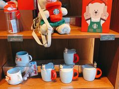 零售区-星巴克(上海汇锦里店)
