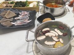 -呷哺呷哺 黄金牧场 (中发百旺店)