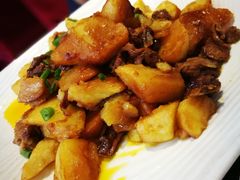 压锅三宝-张记焖窑·十五年专注焖烤(雍和宫店)