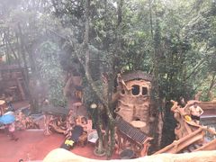 -天门沟九州驿站树上汤泉