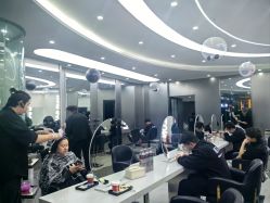 -MOVAN  HAIR莫凡匠人发型屋